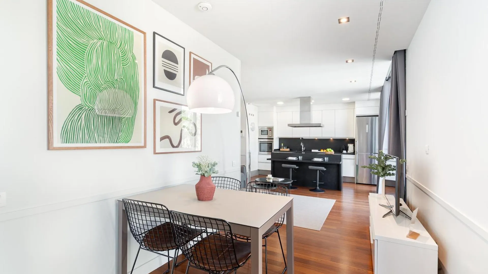Aspasios Paseo De Gracia Apartments Барселона 0*,  Испания