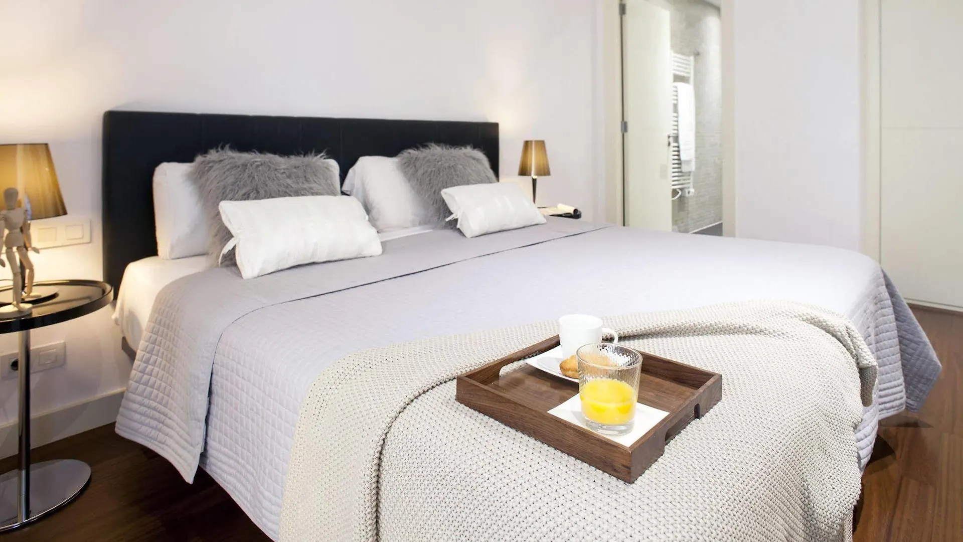 Aspasios Paseo De Gracia Apartments Барселона